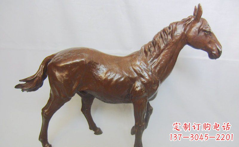 烟台仿真马铸铜动物雕塑