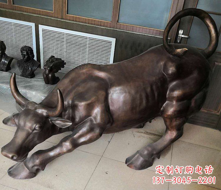 烟台传统工艺精美牛铜雕塑