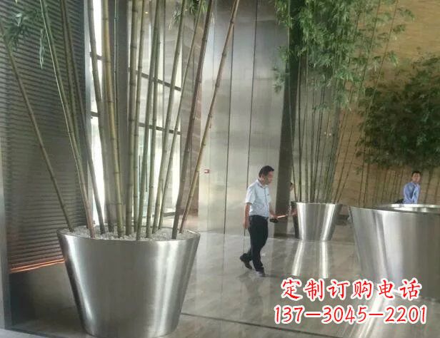 烟台品质不锈钢花盆景观雕塑