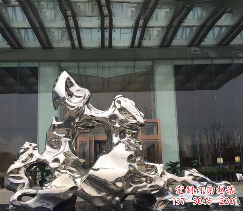 烟台精美太湖石雕塑