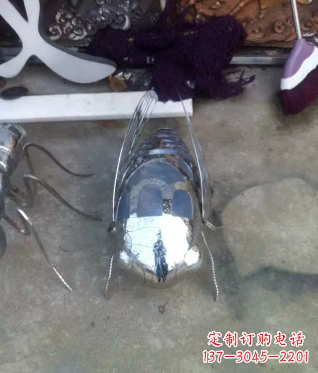 烟台不锈钢动物雕塑