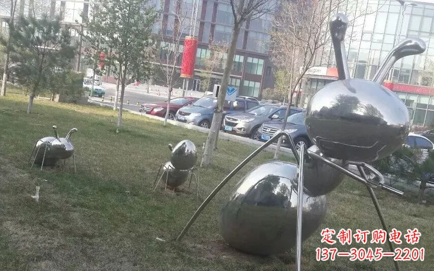 烟台中领雕塑—不锈钢蚂蚁雕塑