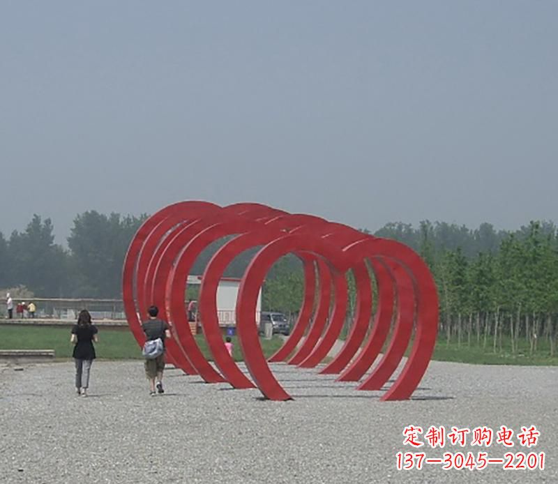 烟台不锈钢心形拱门雕塑