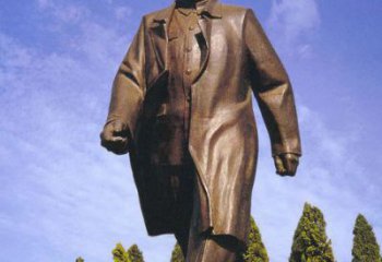烟台产品名称传承历史 铸就邓小平雕塑