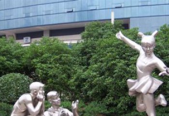烟台优质不锈钢学生人物雕塑