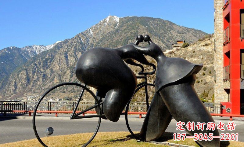 烟台铸铁自行车雕塑