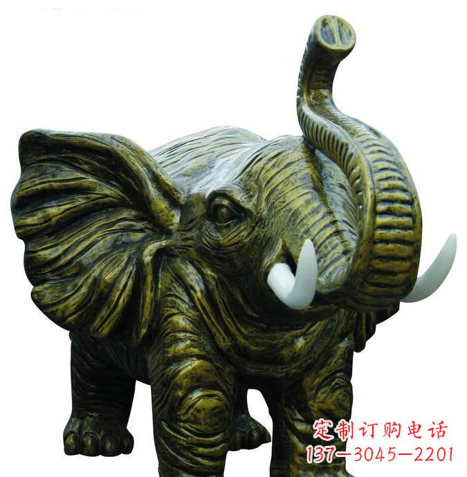 烟台公园大象动物铜雕