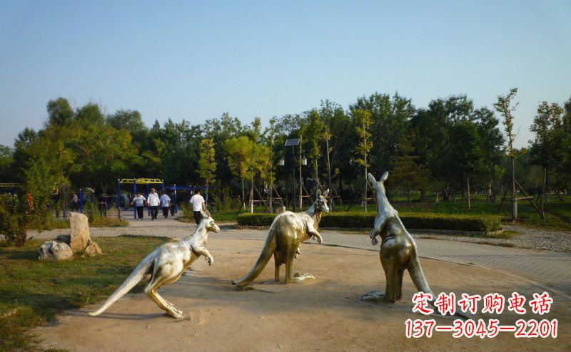 烟台公园袋鼠动物铜雕 (3)