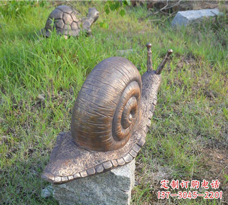 烟台全新玻璃钢材质仿真铜蜗牛雕塑