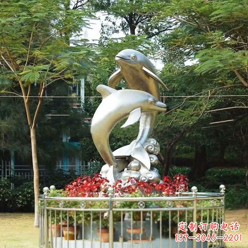 烟台公园动物海豚不锈钢景观雕塑