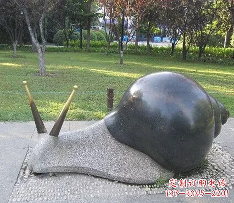 烟台中领雕塑专业定制可爱蜗牛石雕