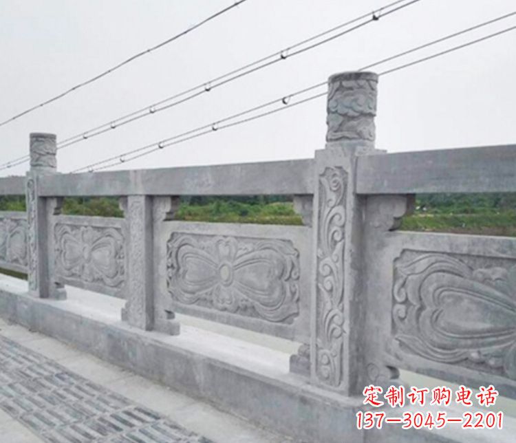 烟台公园仿古石栏板雕塑