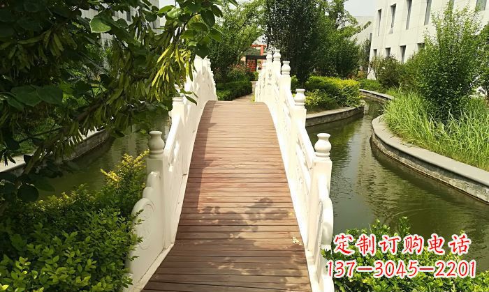 烟台公园汉白玉石拱桥 (5)