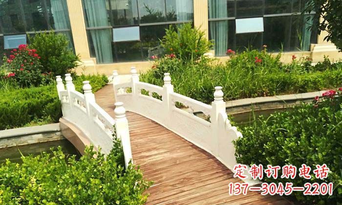 烟台公园汉白玉石拱桥_2