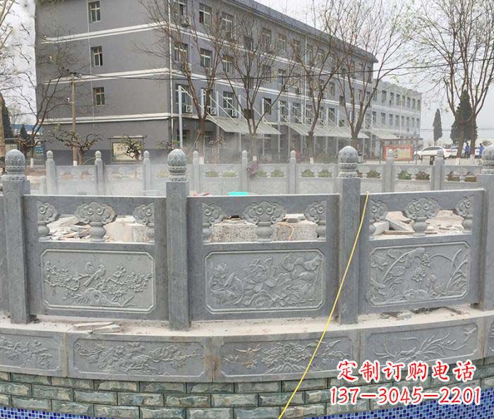 烟台公园景观大理石栏板雕塑