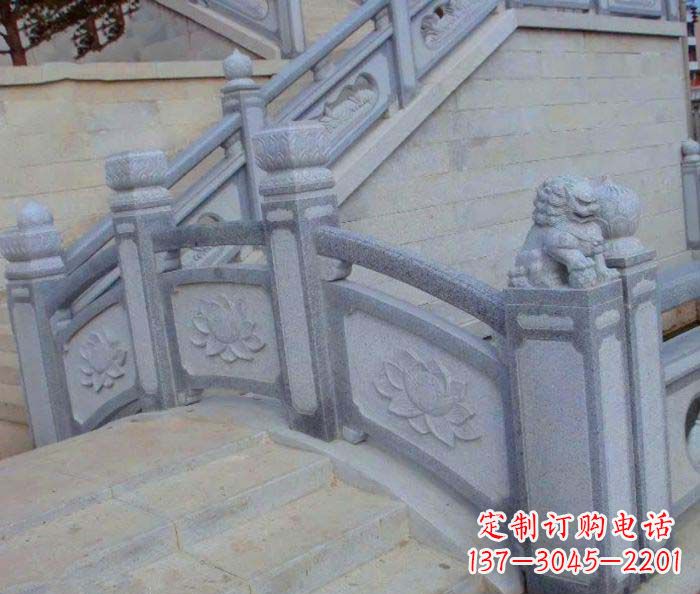 烟台中领雕塑精美仿古栏板雕塑,给公园景观增添浪漫气息