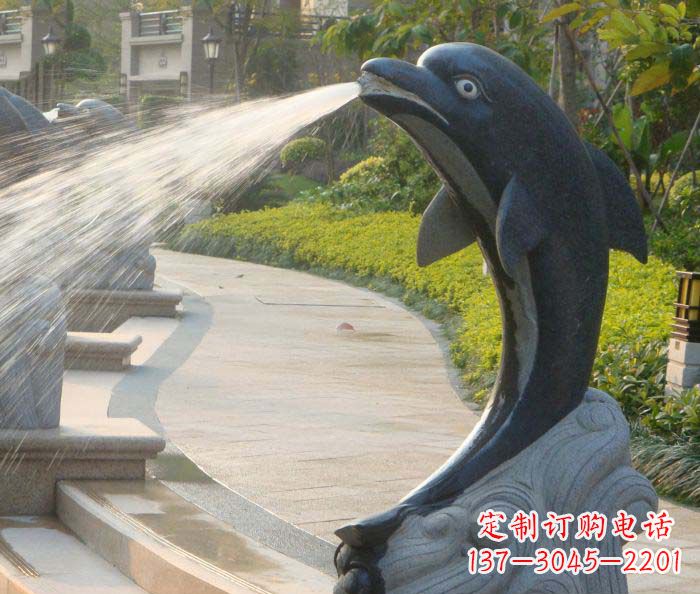 烟台公园景观海豚喷泉石雕