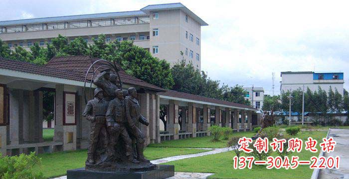 烟台风采勇猛军人铜雕