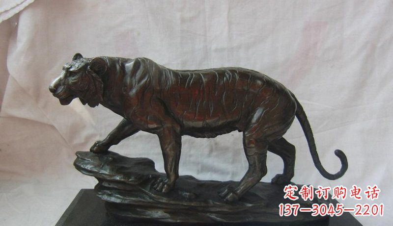 烟台高质量老虎铜雕