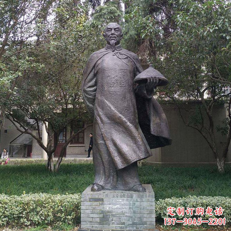 烟台传承晚清民族英雄林则徐精铸雕塑