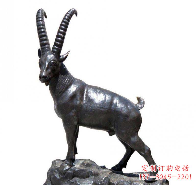 烟台铜雕羚羊,精美外形及细节刻画精美