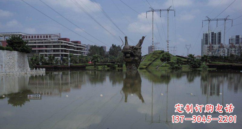 烟台公园龙头景观铜雕