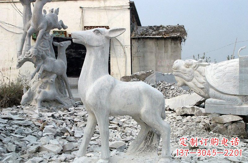 烟台青石仿古小鹿雕塑,精美优雅