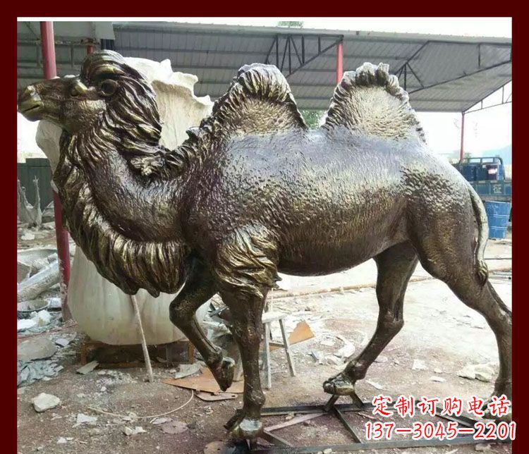 烟台双峰骆驼铜雕塑,精美绝伦
