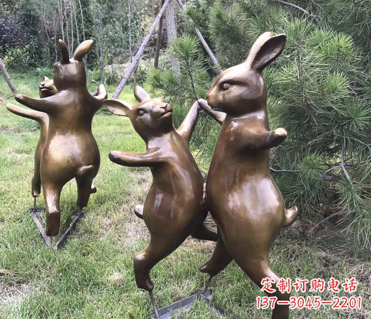 烟台铜雕奔跑兔子动物雕塑