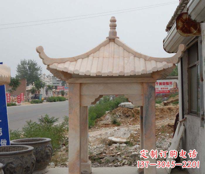 烟台晚霞红四角凉亭雕塑