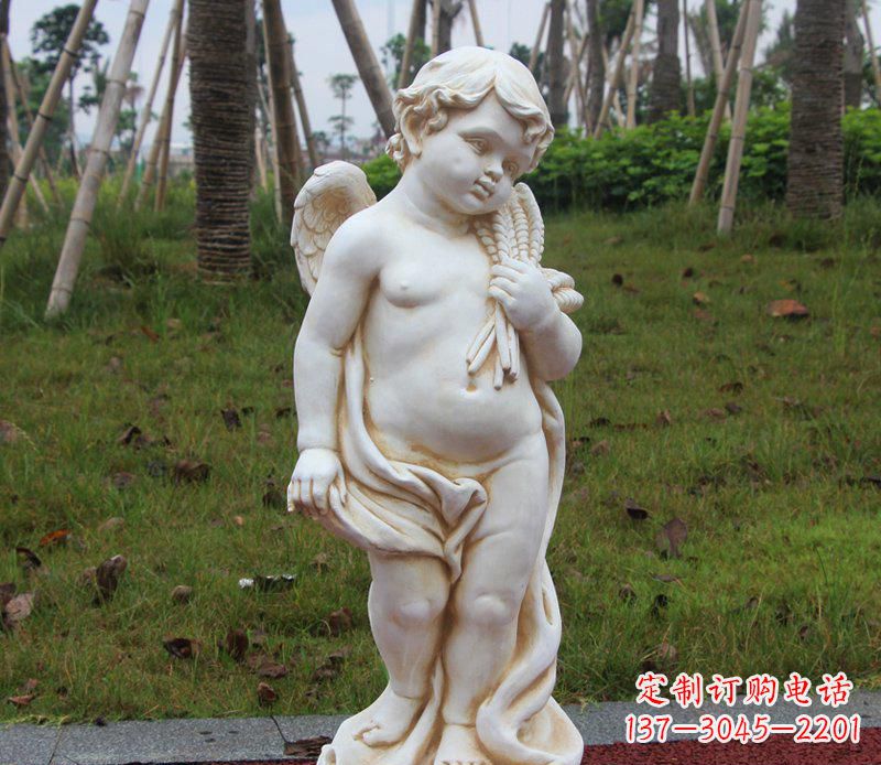 烟台公园西方小天使雕塑