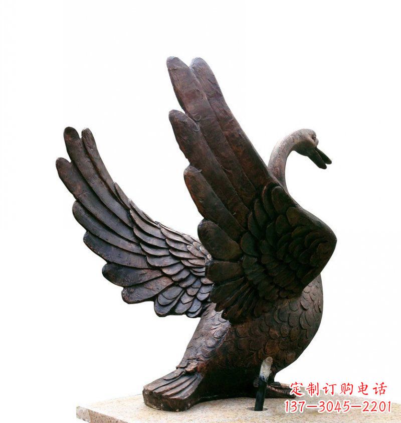 烟台欣赏翱翔的天鹅铜雕