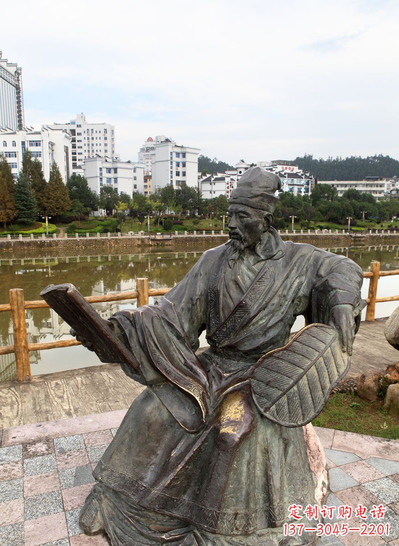 烟台匠心打造的肖像诸葛亮雕塑