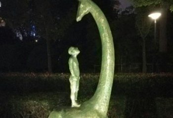 烟台壮观绝伦的长颈鹿雕塑