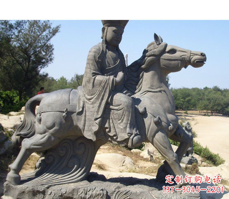 烟台古代人物唐僧骑马雕塑
