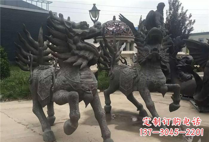 烟台精美的古典铜麒麟雕塑