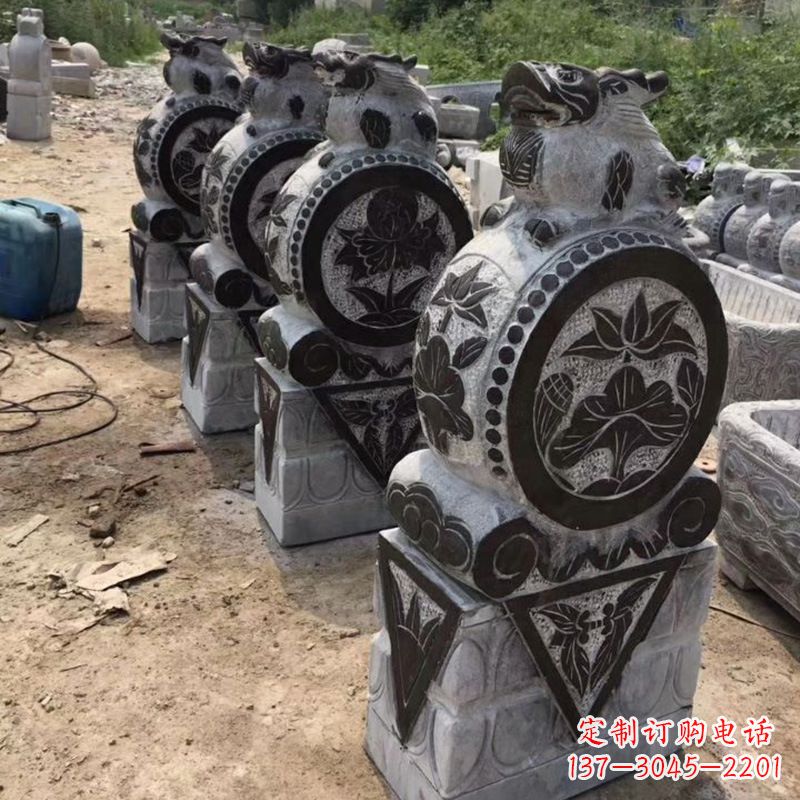 烟台古代无雕刻门墩