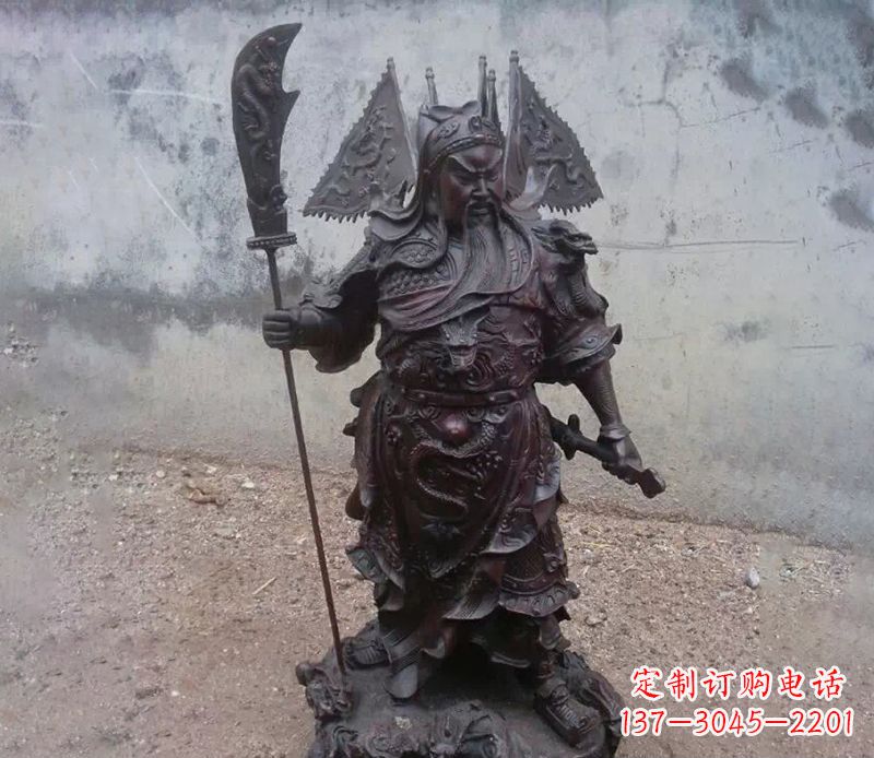 烟台来自中国神话传说的关公提刀铜雕