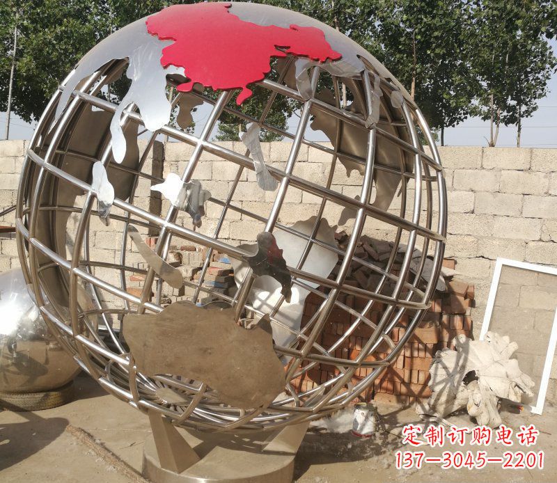 烟台广场不锈钢抽象地球雕塑