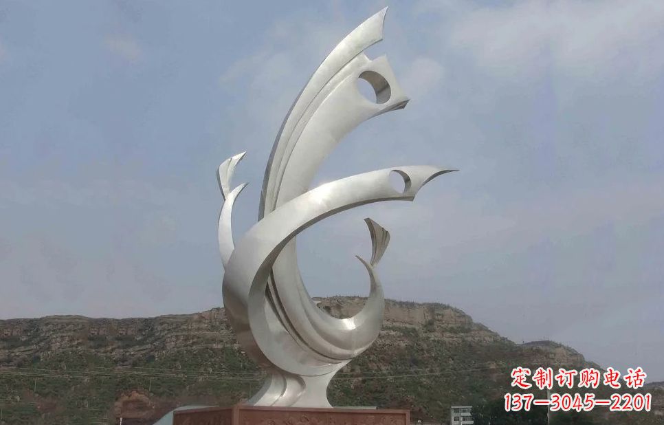烟台广场不锈钢抽象凤凰雕塑 (5)