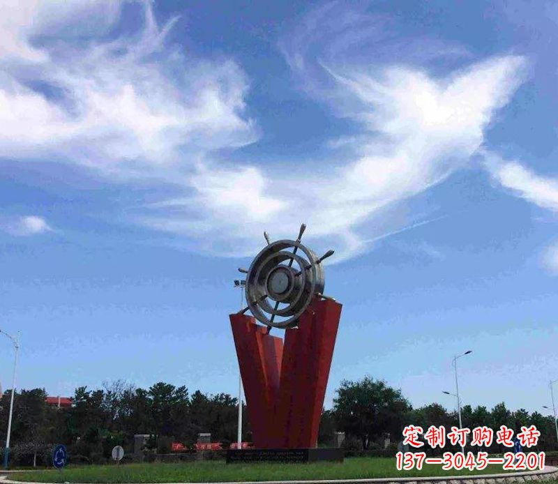 烟台海上风情,精致大气的不锈钢船舵雕塑
