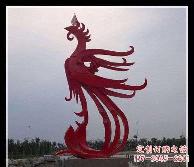 烟台广场不锈钢飞翔的凤凰雕塑 (2)