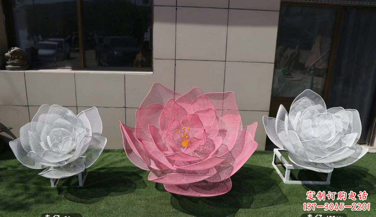 烟台精美雕刻的不锈钢荷花雕塑