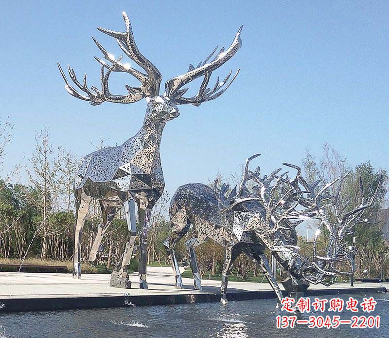 烟台广场不锈钢梅花鹿摆件雕塑