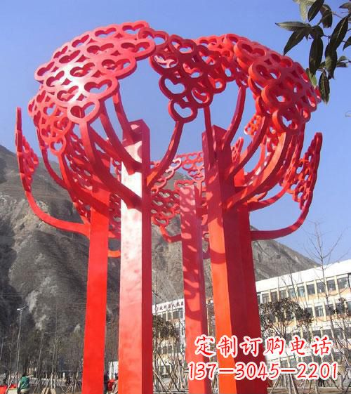 烟台广场不锈钢心形树叶大树雕塑