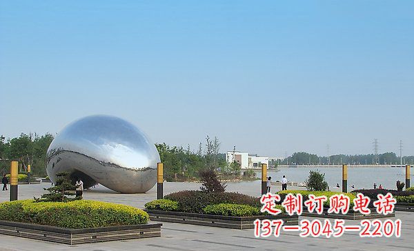 烟台华丽而唯美的不锈钢水滴雕塑