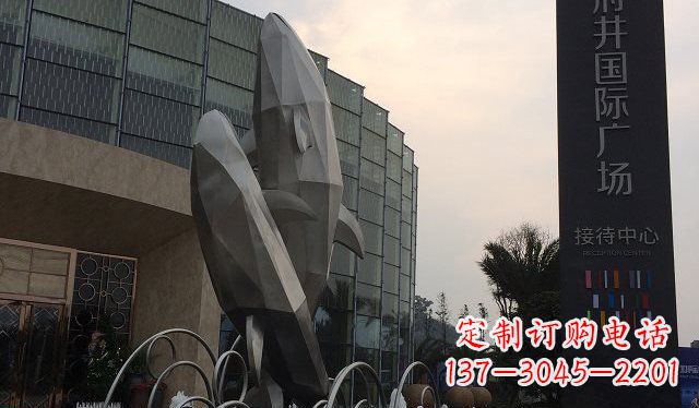 烟台广场抽象海豚不锈钢雕塑