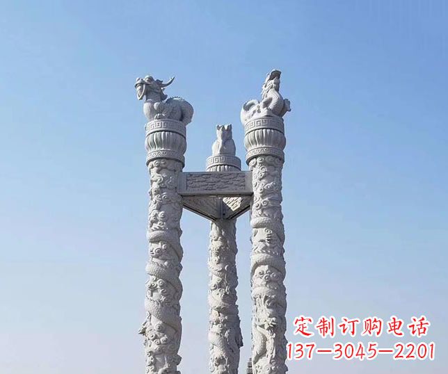 烟台中领雕塑:精致石雕龙柱,展现时尚文化之美