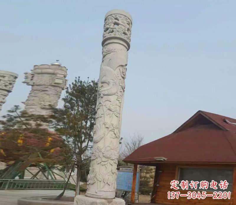 烟台广场大理石龙柱景观石雕_1