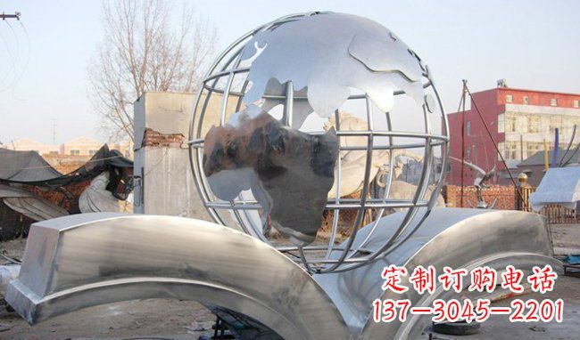 烟台广场地球不锈钢雕塑